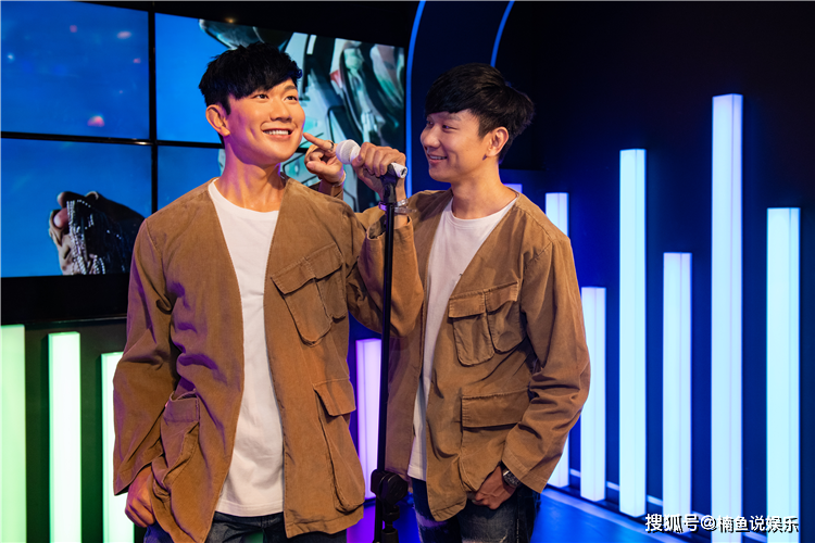 陈伟霆假扮蜡像整妈妈,邓紫棋吓粉丝,林俊杰恶搞周杰伦好友_时候