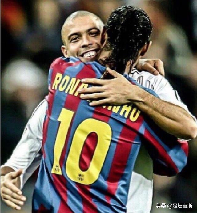 大罗晒7张合照祝小罗生日快乐,兄弟情令人泪目 c罗母亲出院回家