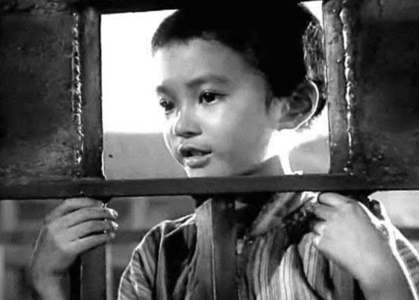 他是杀害小萝卜头的特务17年后被捕枪决前说了句话被无罪释放