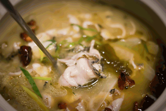 人气火锅回归3折开吃399元抢1公斤鱼4小菜锅底会员再减10元