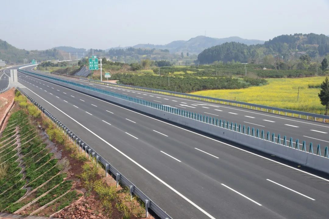 成都三绕高速金堂段预计今年9月底开通