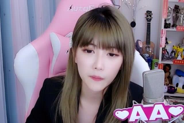 旭旭宝宝教周淑怡pk,上演经典"劳斯莱斯冲撞",淑芬:哥哥你真霸道