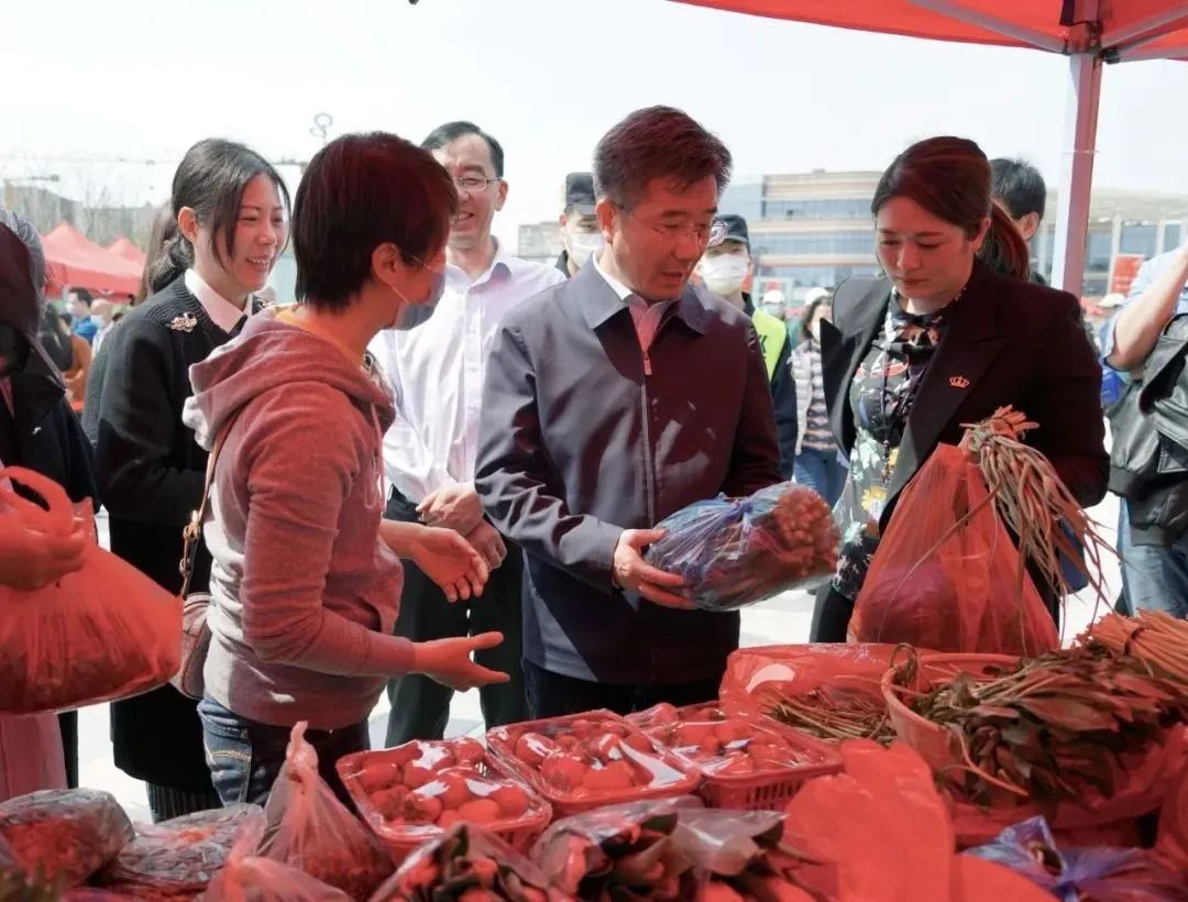 式举行,栖霞区委书记,南京经开区工委书记,仙林大学城工委书记黎辉,区