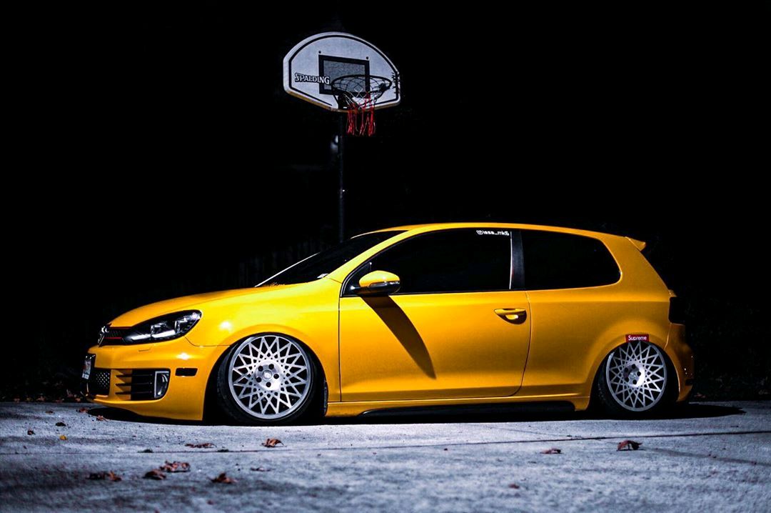 六代高尔夫gti两门版,干干净净的姿态最美