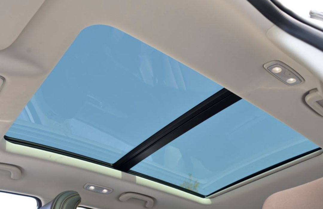 爱车内顶棚脏了,该如何清理?_搜狐汽车_搜狐网