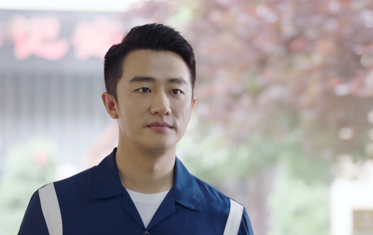 完美关系张馨予包臀裙闪亮登场身材性感逼人卫哲看痴太美