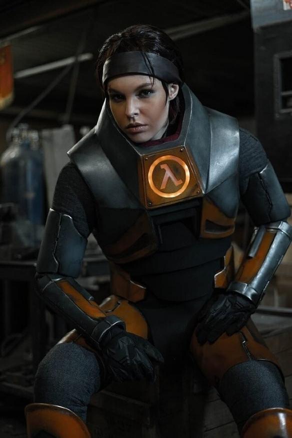 《半条命alyx》发售在即!俄妹身披战甲cos冷艳女主