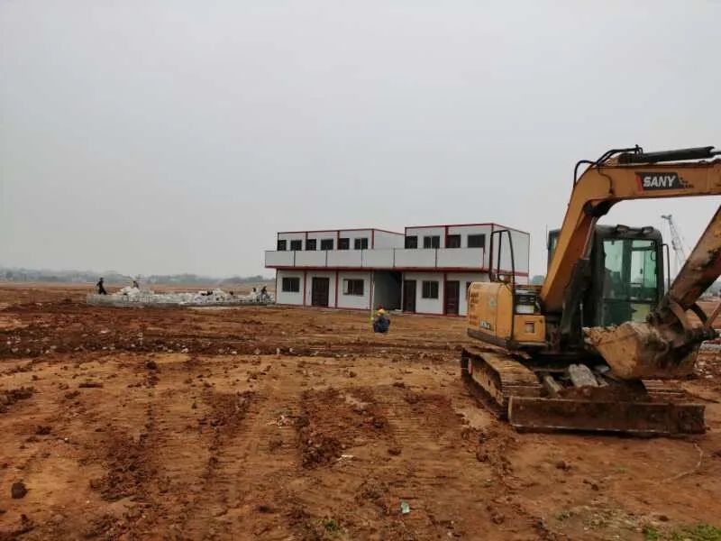 筑堡垒做先锋齐抗疫│当好暖心三员助力园区项目复工建设