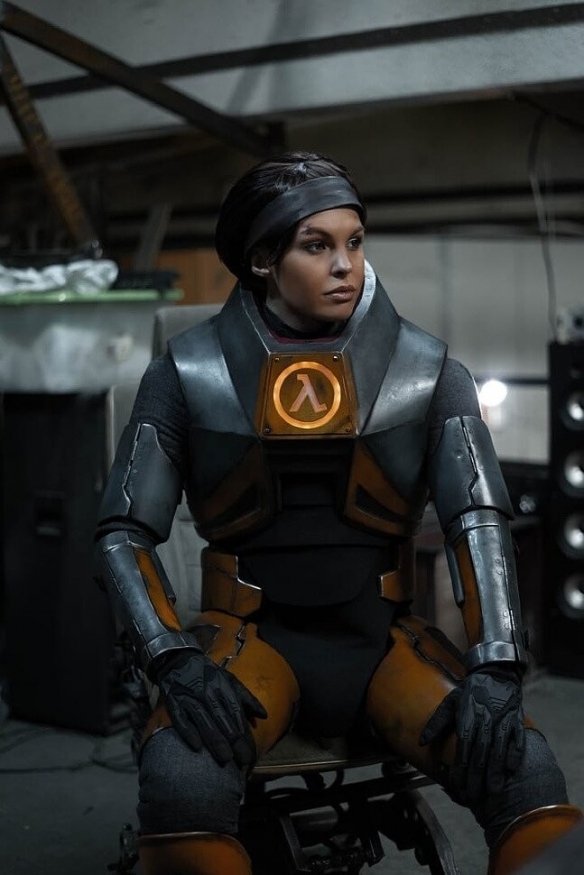 半条命alyx发售在即俄妹身披战甲cos冷艳女主