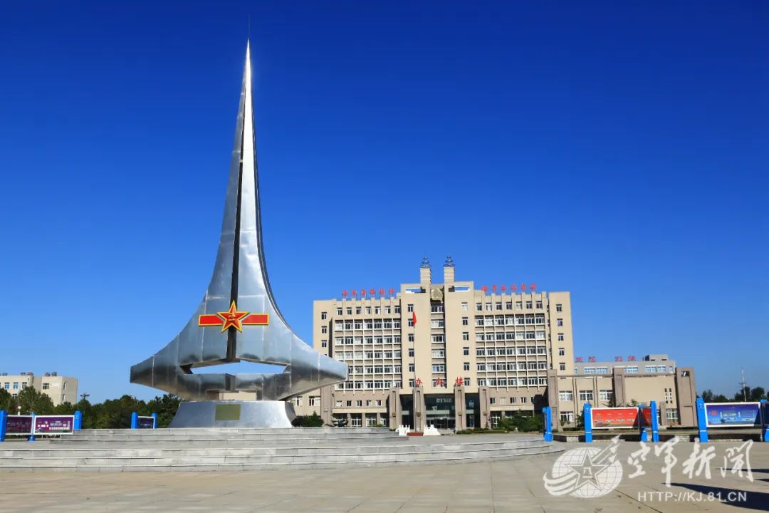 大连空军基地图片