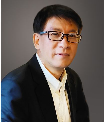 我会张锡安副会长做主旨演讲,并特邀旭荣集团执行董事黄冠华先生,中国