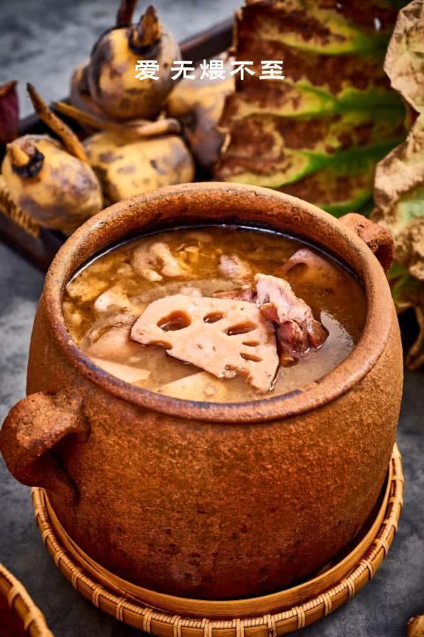 致敬最可爱的白衣天使,请干了这碗武汉人的爱心排骨藕汤