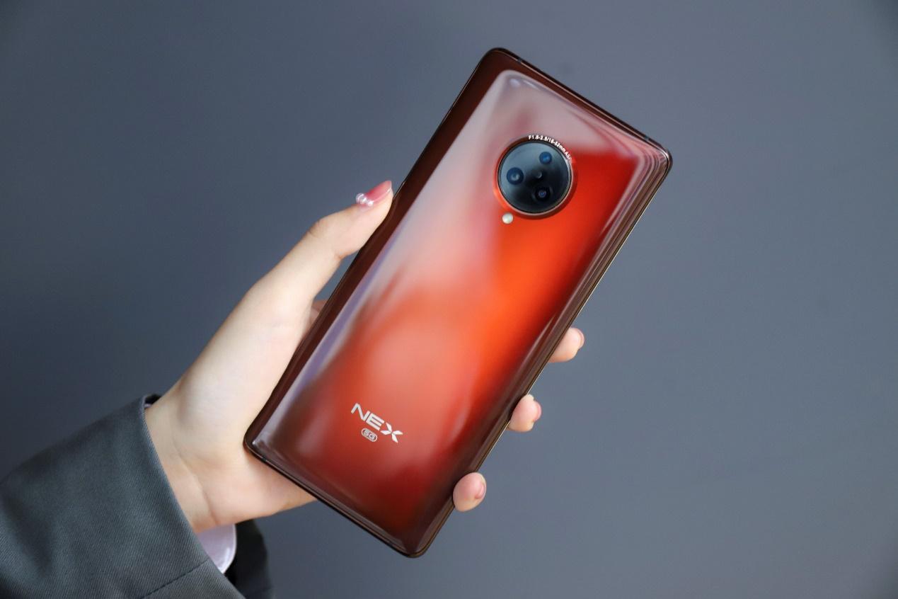 "后全面屏"时代,vivo nex 3s给我们带来了一份新答案_手机