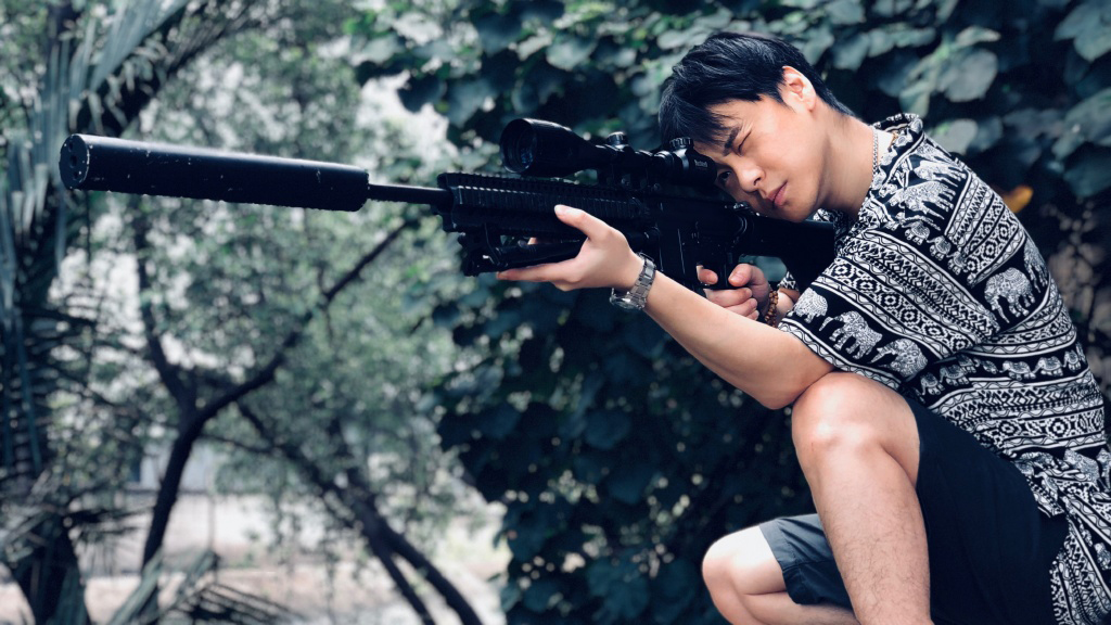 还记得《仙剑三》的何必平吗?如今退出演艺圈,成为单亲爸爸_刘锐