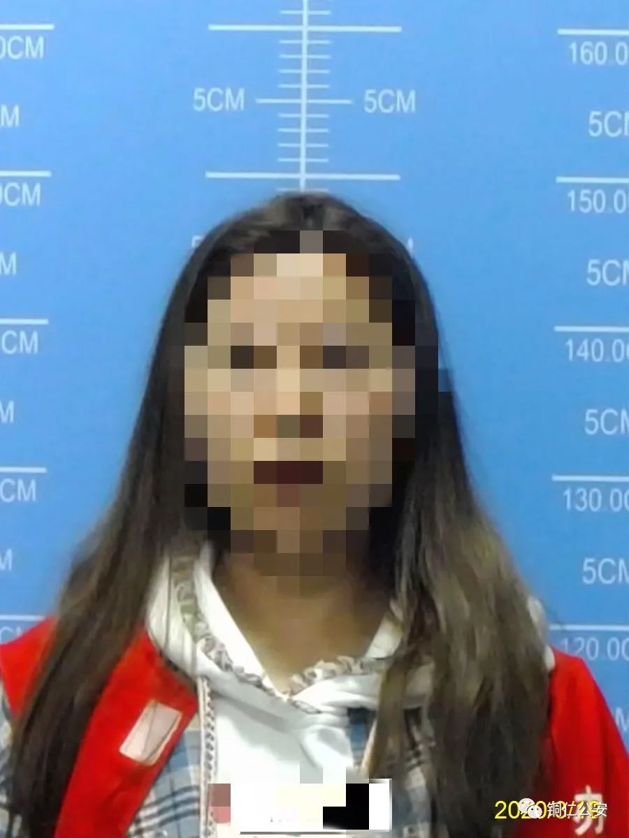 奔驰女司机撞死人后逃逸贵州松桃警方遁线追踪将其抓获