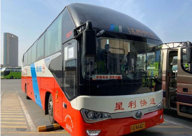南京汽车客运南站单日发送班次在300班左右,每日发运旅客约4000人次