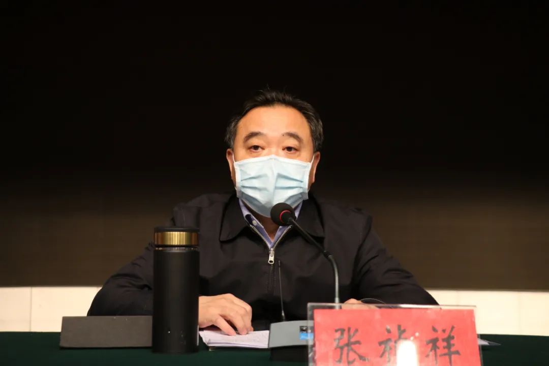 张祯祥指出,一年来,在市纪委监委和县委的坚强领导下,县纪委县监委