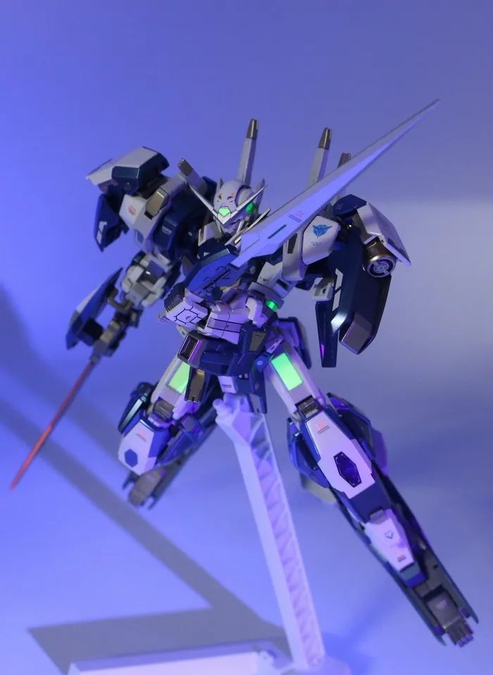 小t高达秀hg暗夜版雪崩型能天使高达模型