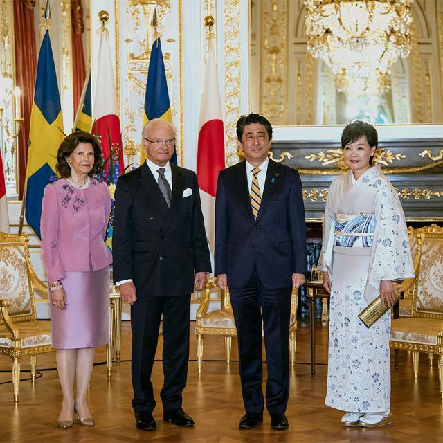 日本第一夫人安倍昭惠真接地氣!親自下地插秧,變身