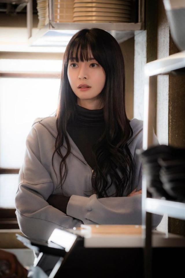 梨泰院女二吴秀雅真美,七套"直男斩"造型温柔优雅,逆袭成大赢家!