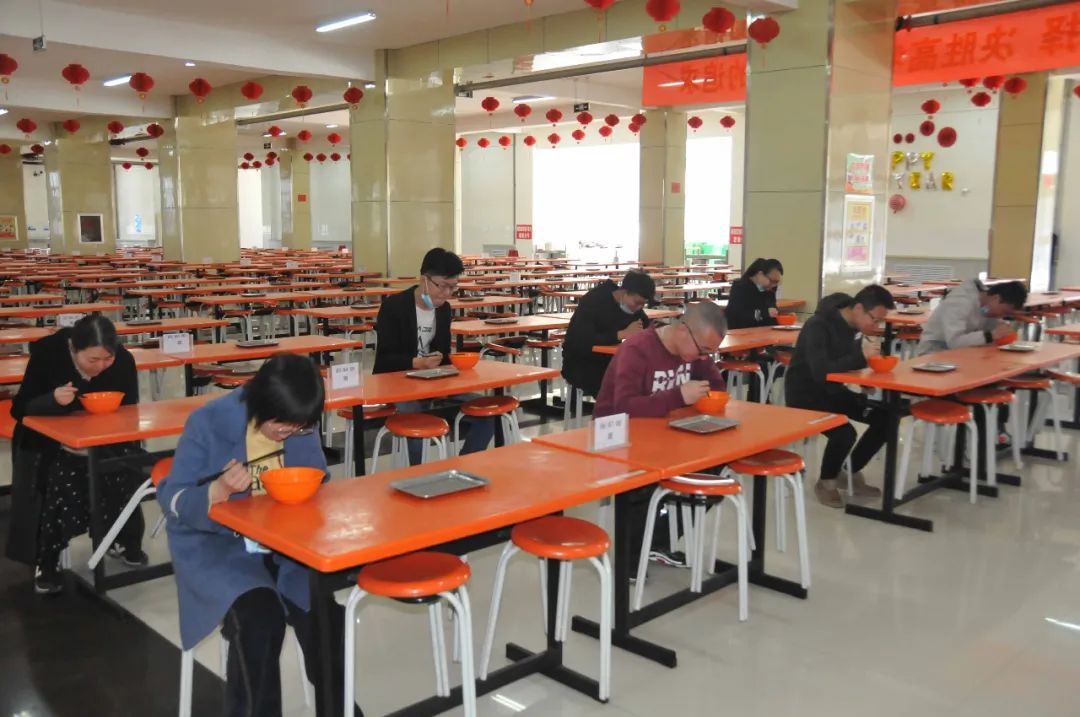 疫情防控实拍怀仁一中组织模拟开学防控疫情应急演练图文
