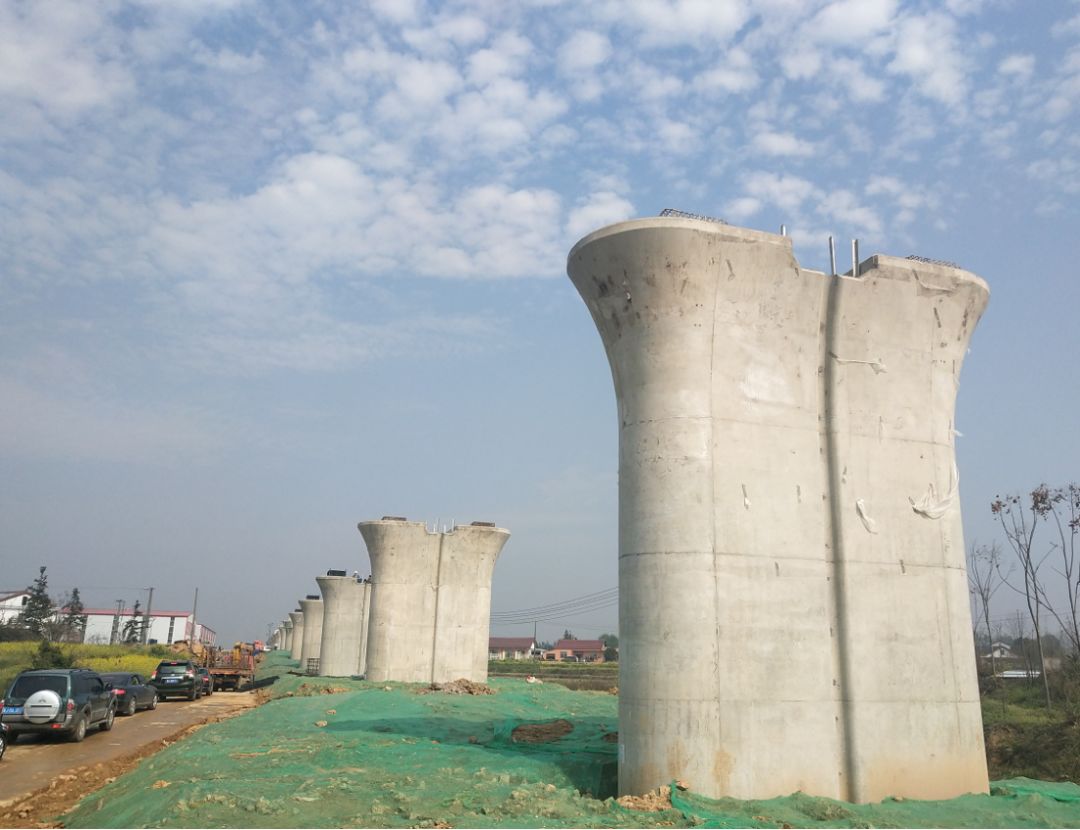 省调研组来常协调常益长高铁征拆相关问题