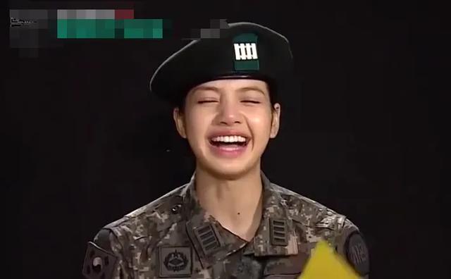 原创人间芭比lisa颜值遭遇滑铁卢节目组强制卸妆肤色成焦点