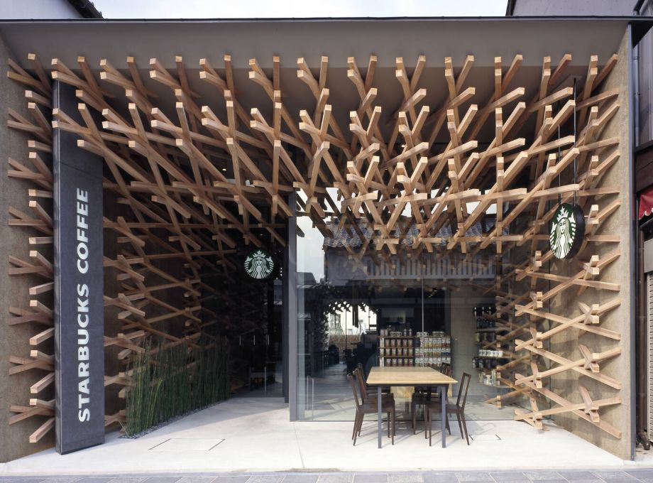 还有福冈太宰府天满宫的星巴克,由著名建筑师隈研吾设计,采用2000根