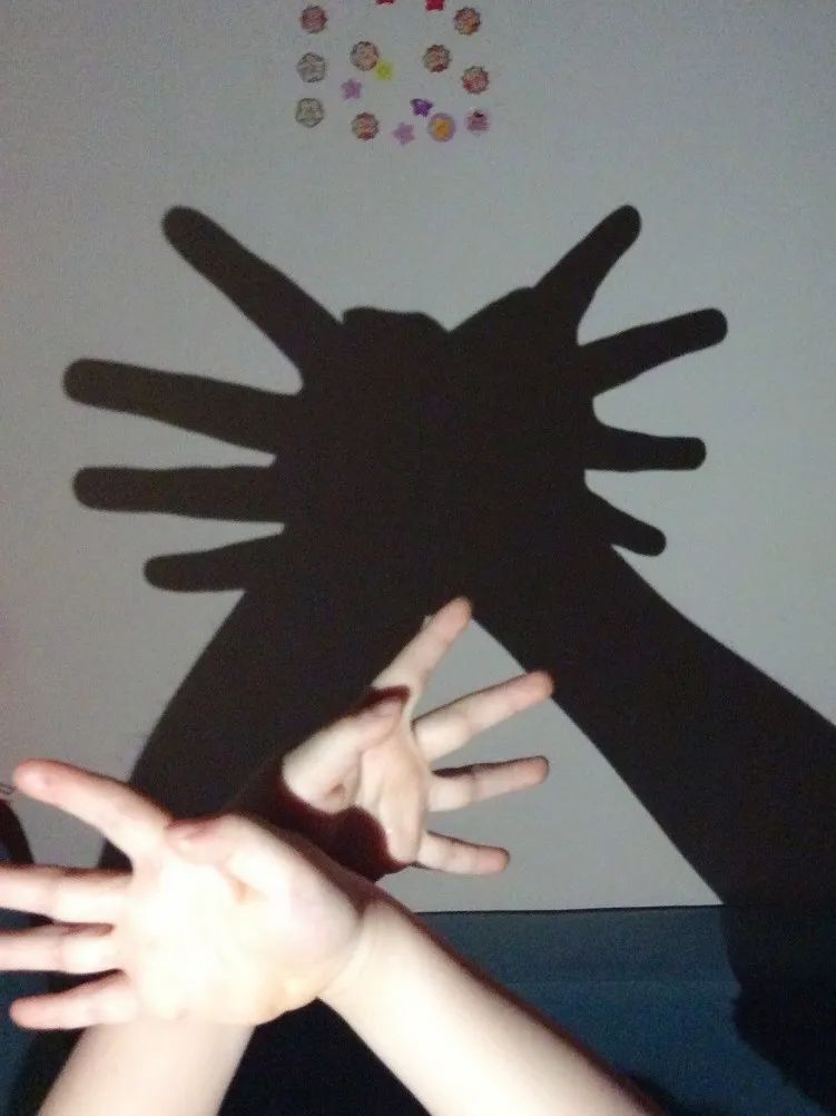 手势影子图图片