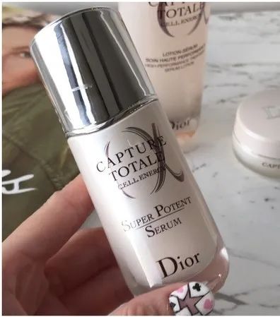 2020年1月上市的全新dior capture totale系列,也是是品牌年度重量级