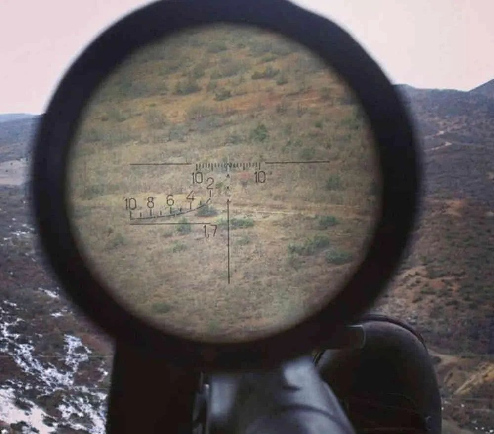 狙击镜视野图片