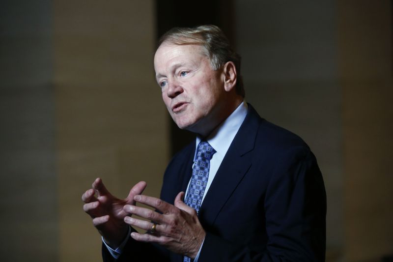 "美国世界500强企业思科前首席执行官约翰·钱伯斯(john chambers)