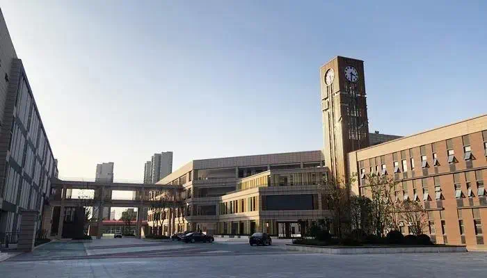 南通市北城小学北校区图片