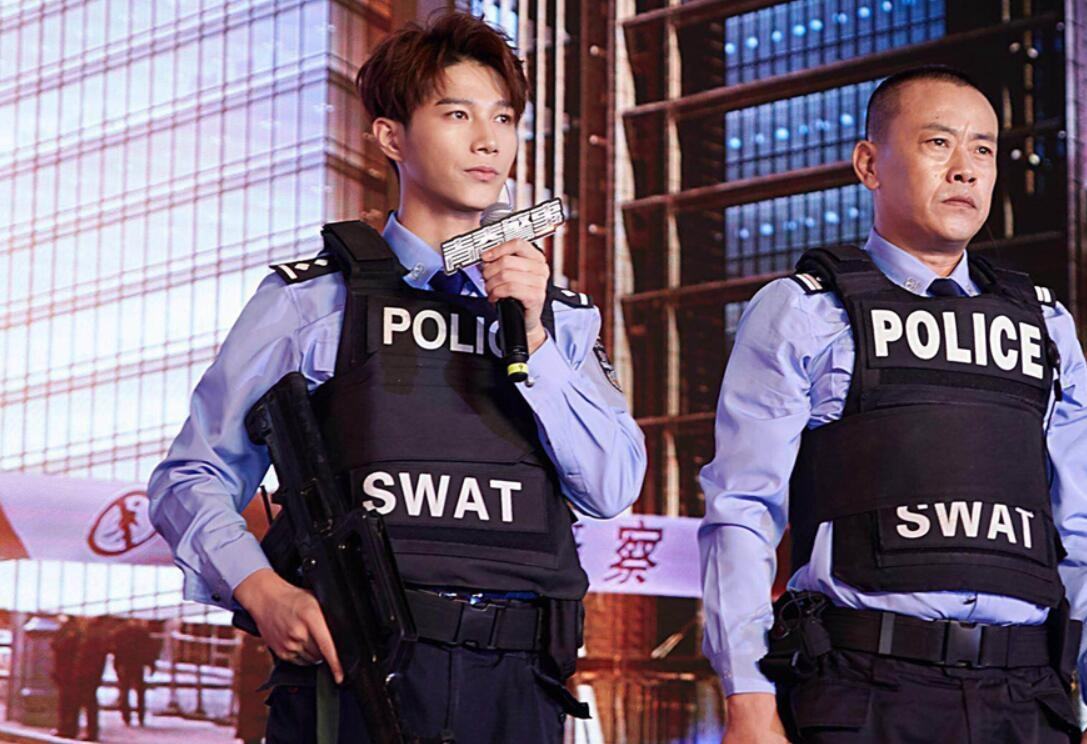 "新概念悬疑"作家宇尘的新作,对手成联手,诡秘莫测而洞察人心_丁潜