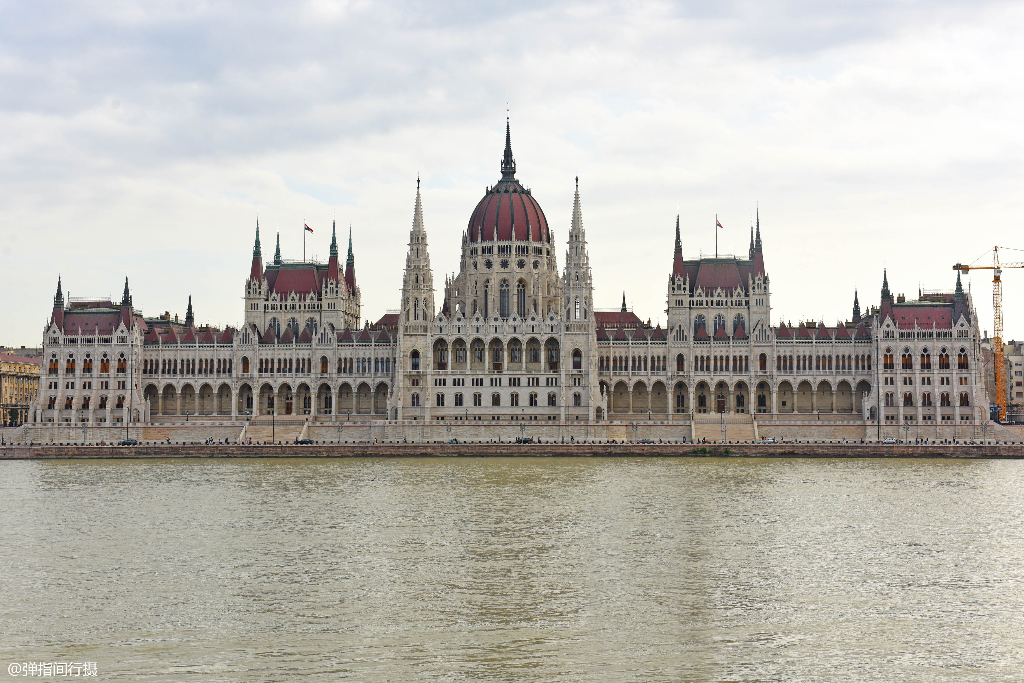 原创匈牙利浪漫地标如熠熠生辉的皇冠是多瑙河畔的最美建筑