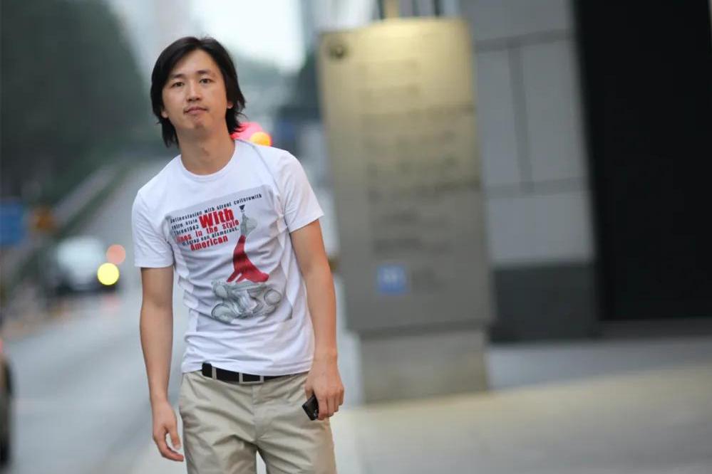 原创 拍电影走投无路的年轻导演,靠拍短视频年入百万