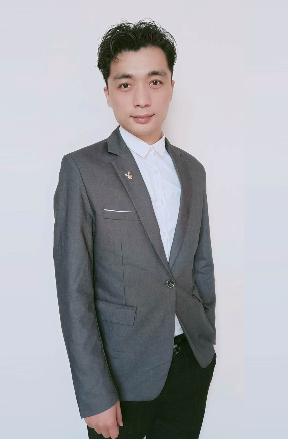 歌手谭水明2020年3月最新写真组图(9p)