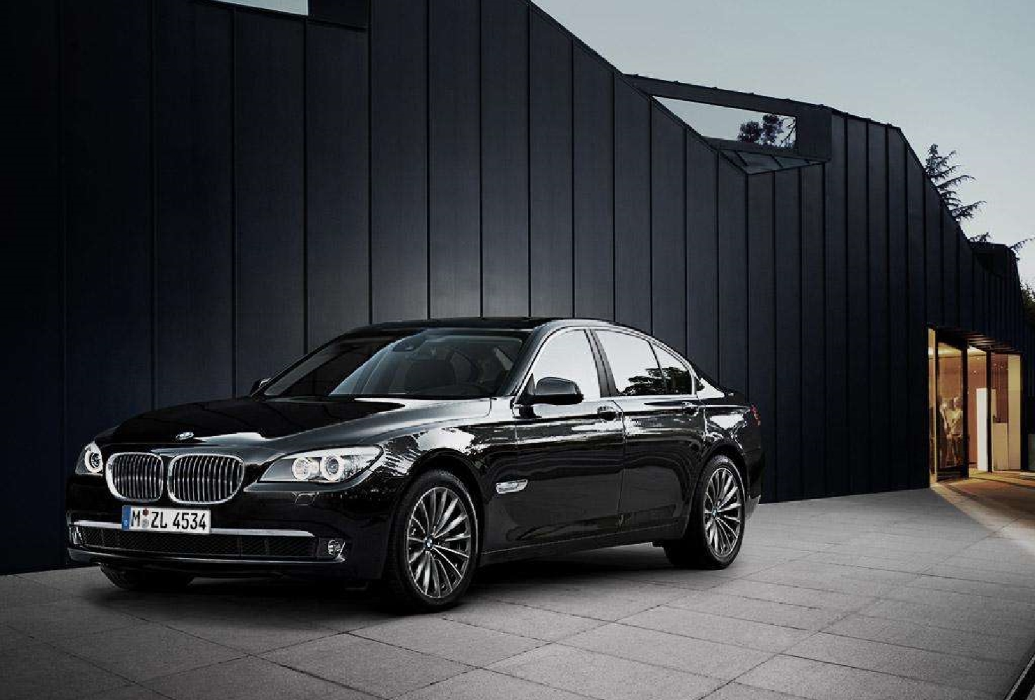 30万左右买啥车老而经典是宝马新潮还得看蔚来ct5呢