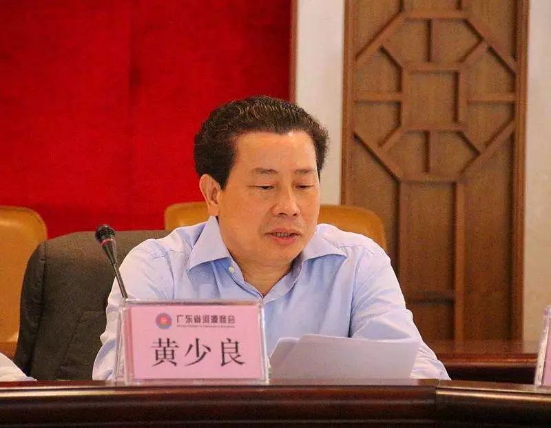 这是河源身家排名前五的富豪排名第一的不是李河君而是他