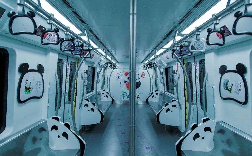 20分钟就能到达乘坐地铁从市中心到熊猫大道成都地铁3号线一期开通