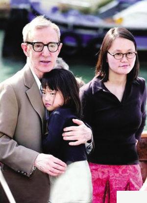 84岁伍迪艾伦自传出版!书写相差35岁"老夫少妻"恋情,名导厉害_宋宜