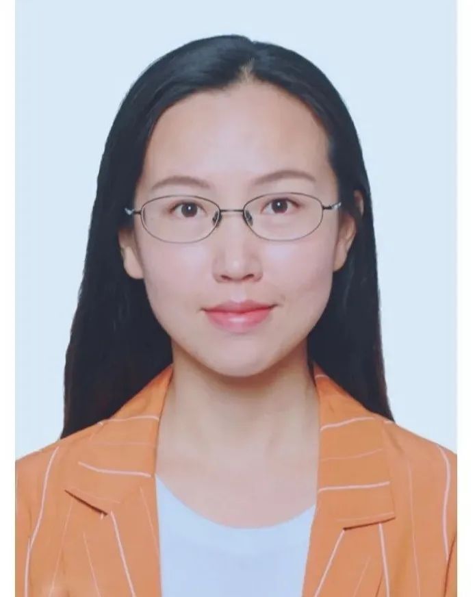 教授马艳嘉宾简介2《资本论》与创新性思维讲座主题1本学期通识讲堂"