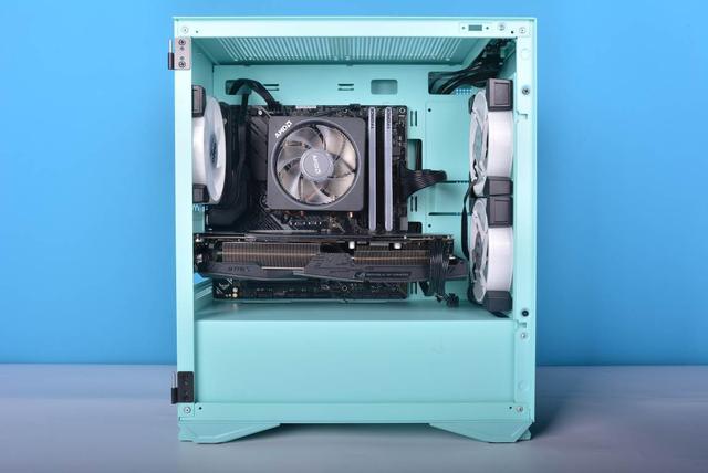 就让我来让你的生活变得更多彩,爱国者yogo m2薄荷绿装机实录