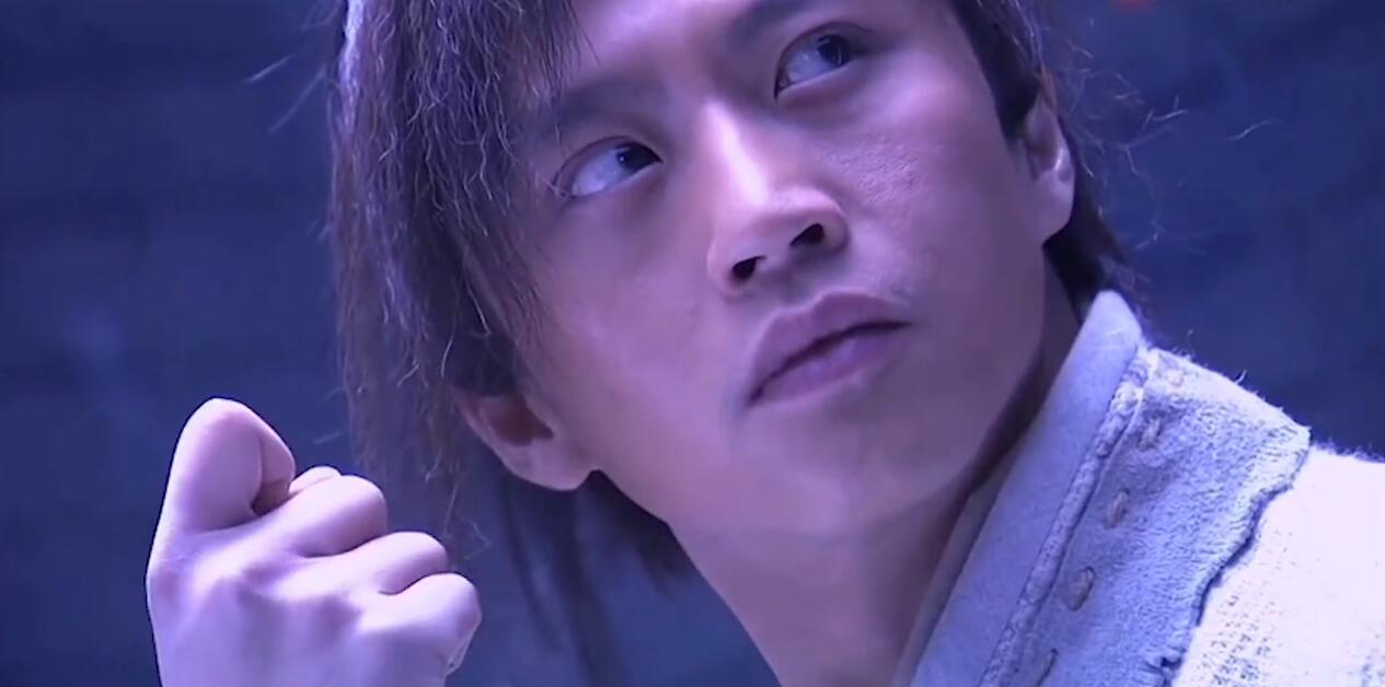 原创四版张无忌挠赵敏脚丫黎姿最美陈钰琪可爱邓超安以轩版没法看