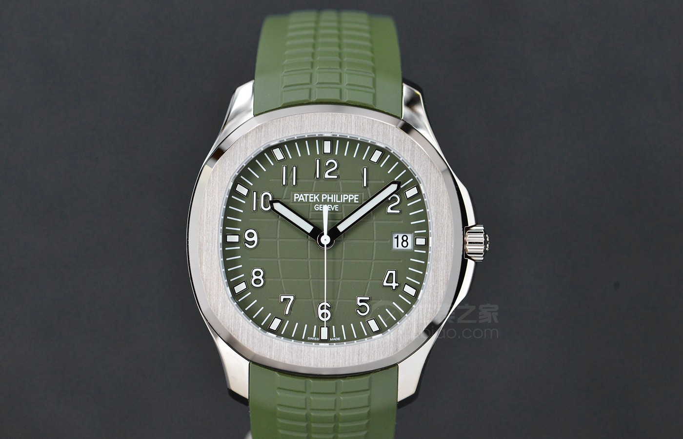 看一眼就难忘百达翡丽全新绿手雷卡其绿