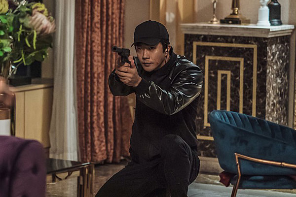 动作喜剧电影杀手前任特工辞职画漫画