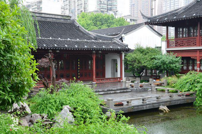 南京现存历史最久的园林,被誉为"金陵第一园",春色满园关不住_园子