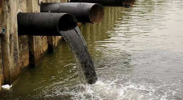 监测人员注意啦!从今天开始污水采样要按这个规范做