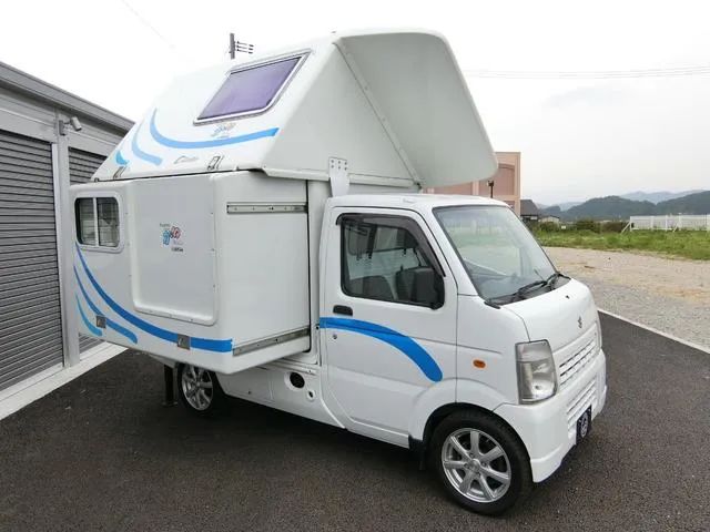 车长不到3.4米铃木房车,有拓展有四驱能睡3口人,折合13万人民币