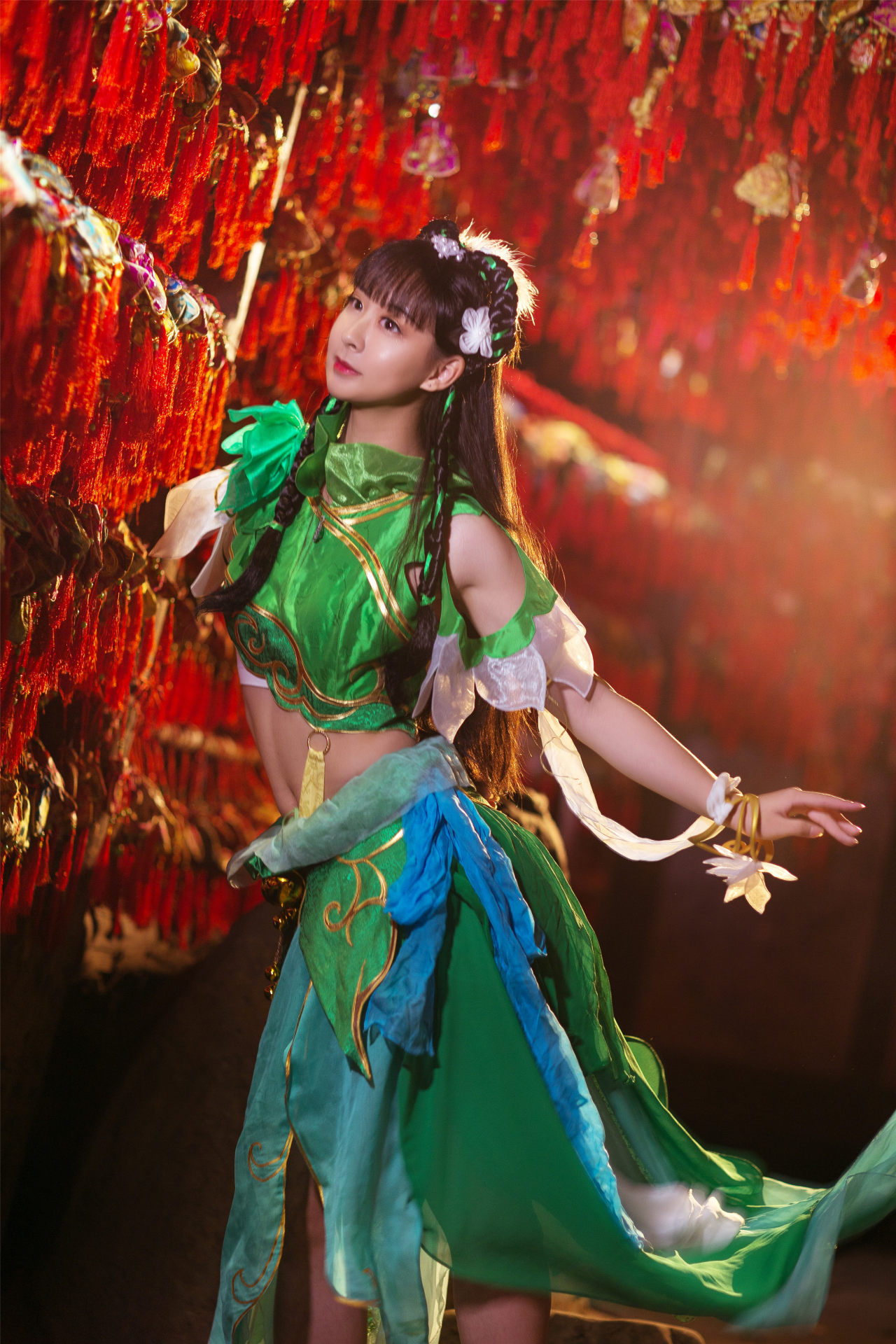 诛仙3华灯初上碧瑶cosplay